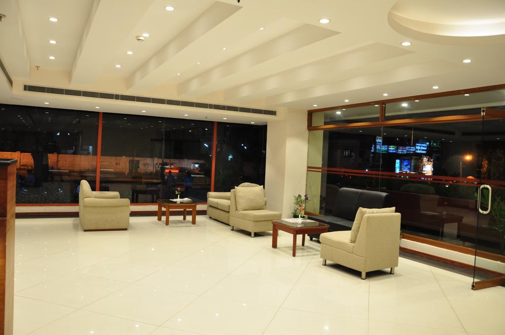 Hotel Casa Meridian Vanivilasa Puram 外观 照片